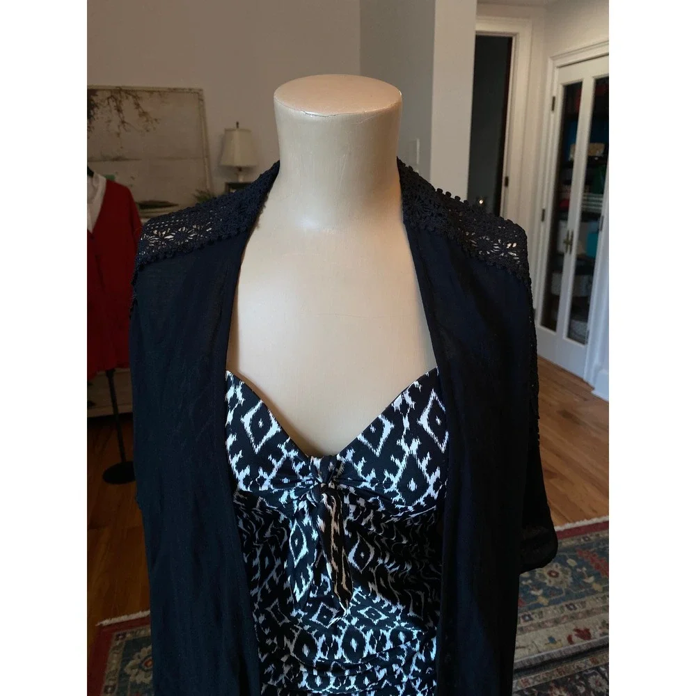 Love Cameron Los Angeles Black Crochet Lace Trim Kimono Wrap 282997 Missy‎ S